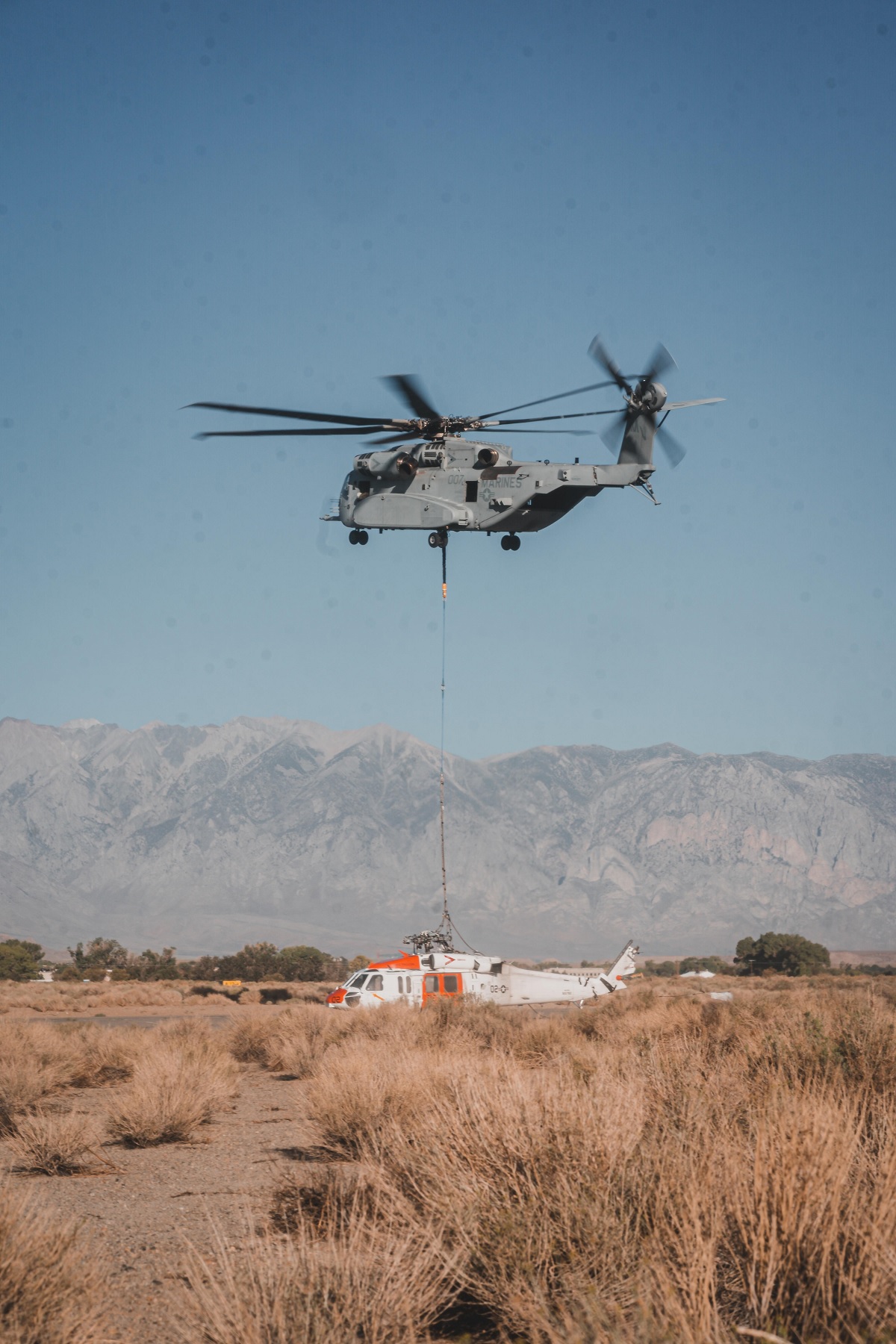 CH-53K King Stallion first fleet mission was a tough operation to lift a MH-60S Knighthawk at 12,000 ft