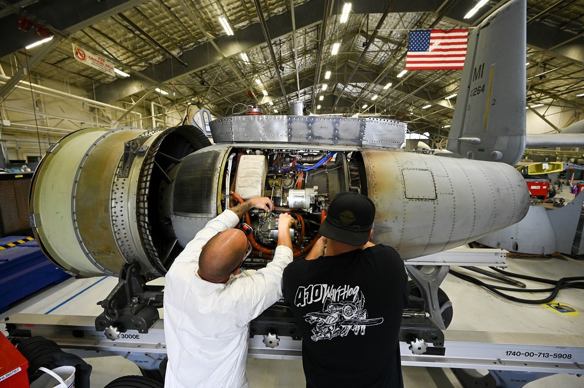 A-10 Warthog that crash landed after being damaged by misfired cannon is back flying again after 4 years