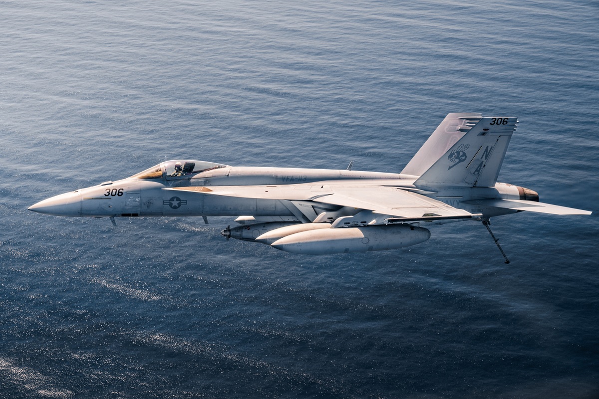 VFA-113 F/A-18E