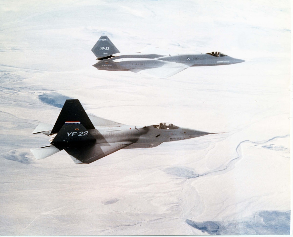 YF-22 and YF-23