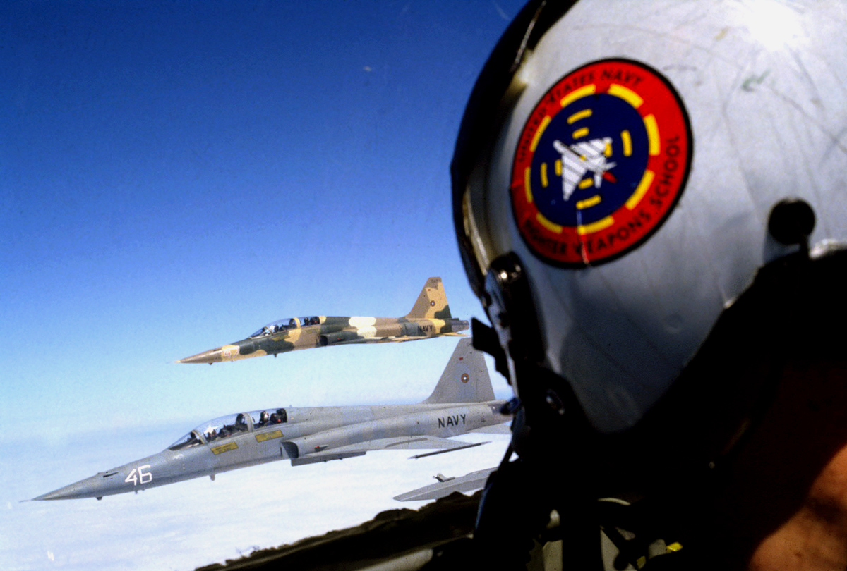 F-14 Cockpit Selfie – The Untold Story