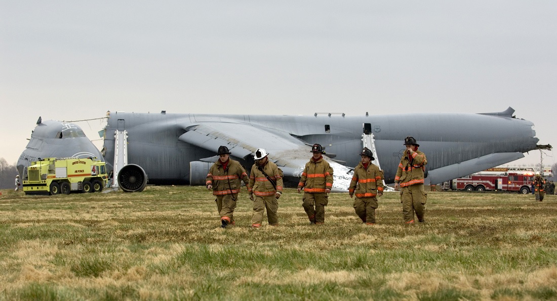 Dover C-5 crash