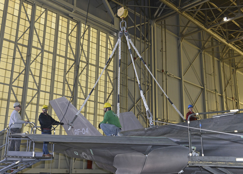 Edwards AFB Test Team verifies F-35 crash recovery procedures