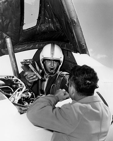 How Scott Crossfield (and the D-558-2 X-Plane) beat Chuck Yeager and Became the First to Reach Mach 2