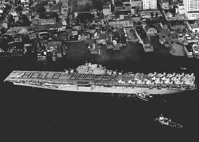 Say It With Sailors! The Tradition of the Aircraft Carrier Deck Spell-Out