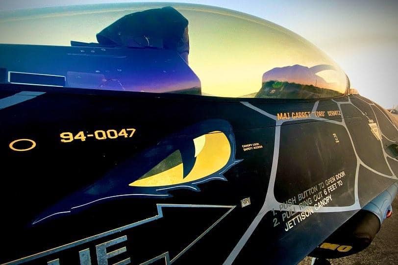 Meet Venom: F-16 Viper Demo Team's new cool Special Painted jet 