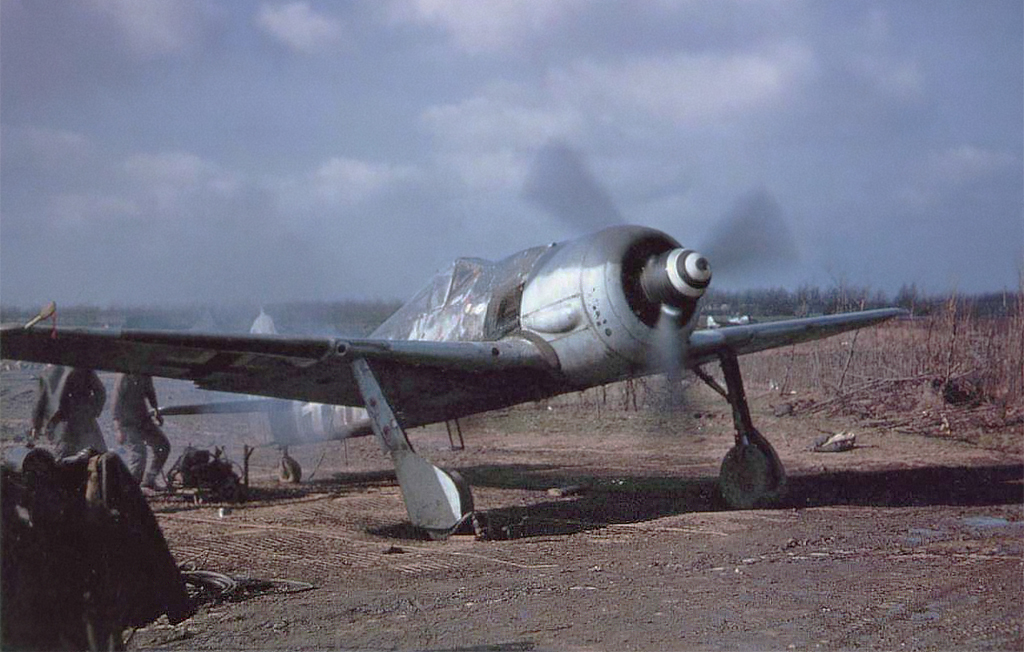 Here’s why the Focke-Wulf Fw 190 German fighter aircraft created panic in the RAF when it appeared in late 1941