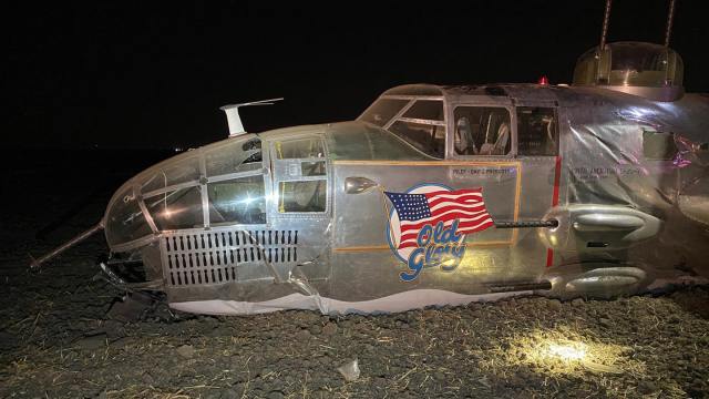 Three injured in B-25 “Old Glory” crash landing in Stockton, California