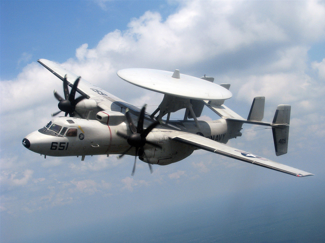 E-2C Hawkeye from VAW-120 crashes, crew bailed out safely through the main cabin door