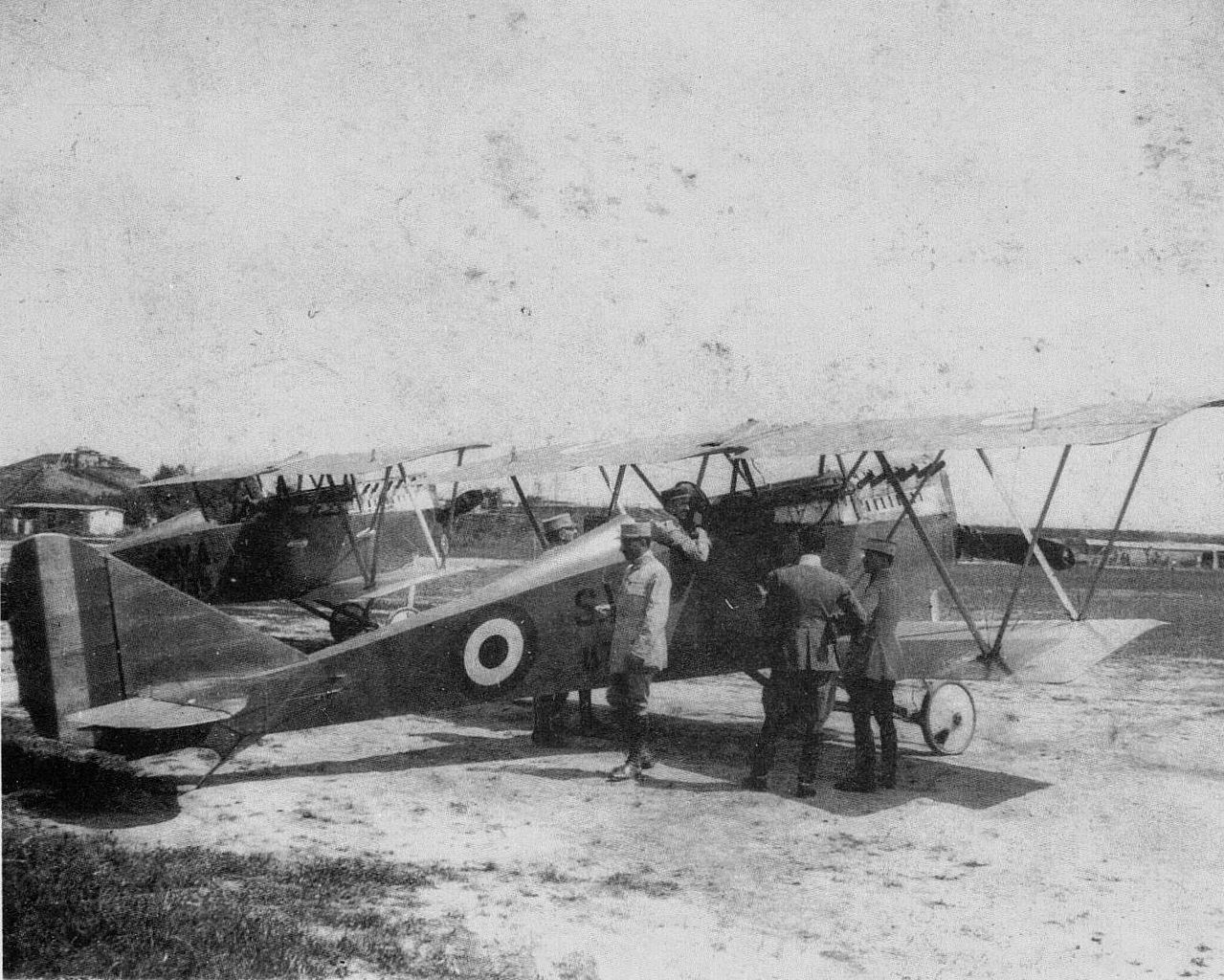 How Italian Caproni and S.V.A. First World War aircraft performed the first real military airlift in the history of aviation