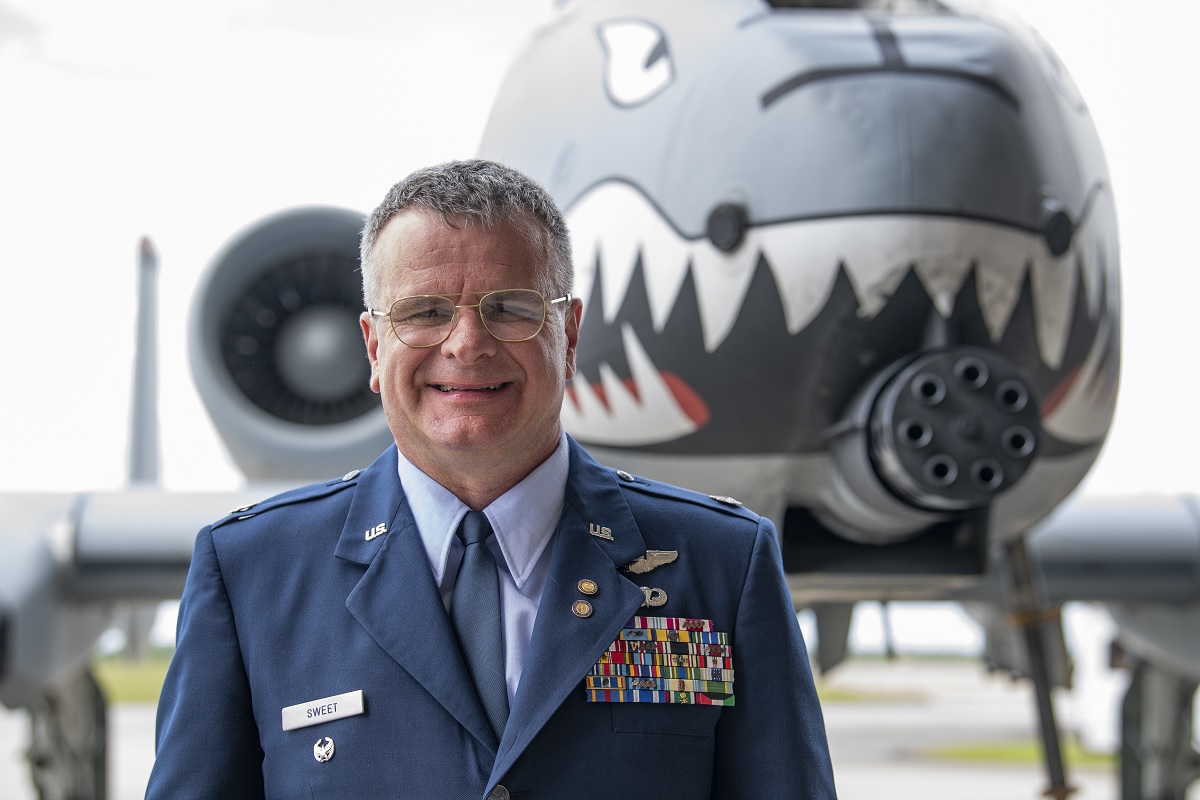 USAF last serving POW retires (and recalls the moment his A-10 was shot down during Operation Desert Storm)