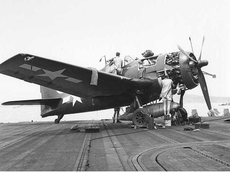 US Navy’s leading ace and top F6F Hellcat ace David McCampbell explains how he was able to shoot down 6 D4Y Judy dive bombers during the ‘Great Marianas Turkey Shoot’