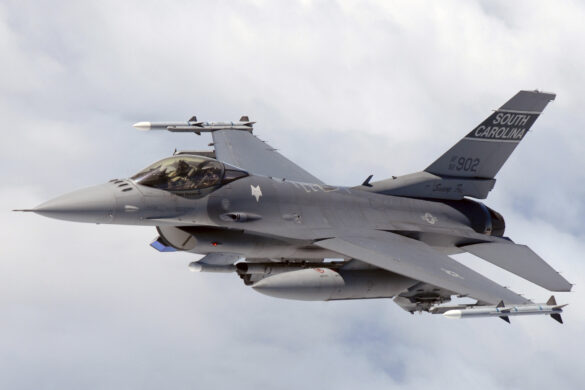 F 16 Fighting Falcon