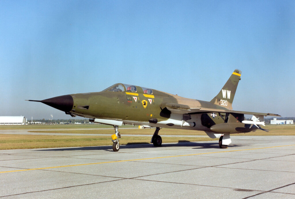 F-105G_at_the_National_Museum_of_the_USAF