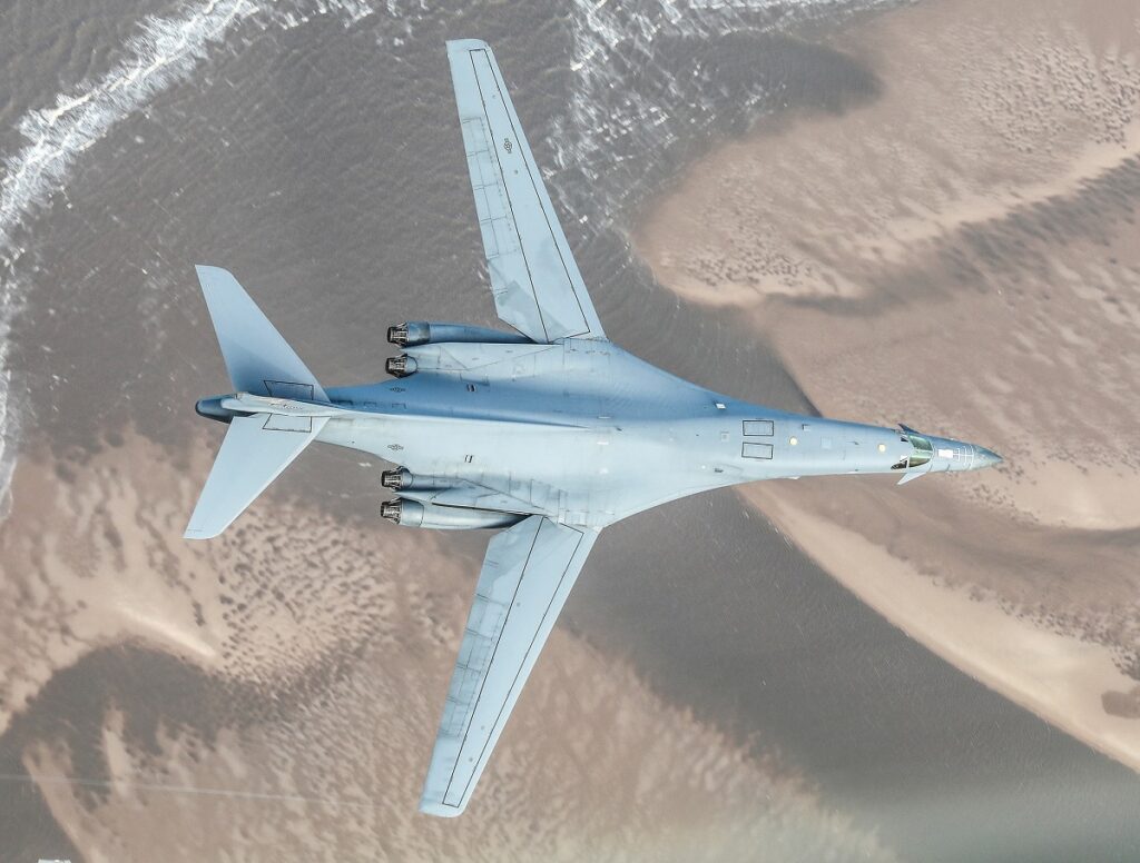 B-1B-Flypast-Eighth-Air-Force-80th-Anniversary