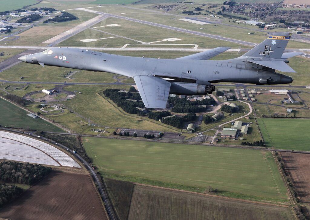 Lancer-Flypast-Eighth-Air-Force-80th-Anniversary