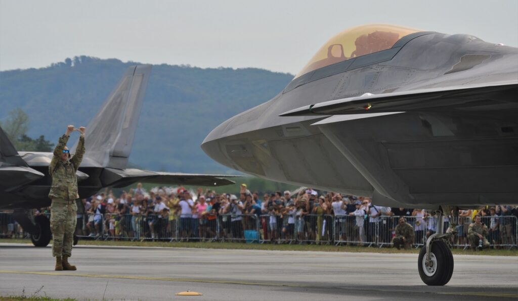 F-22-Raptor-SIAF