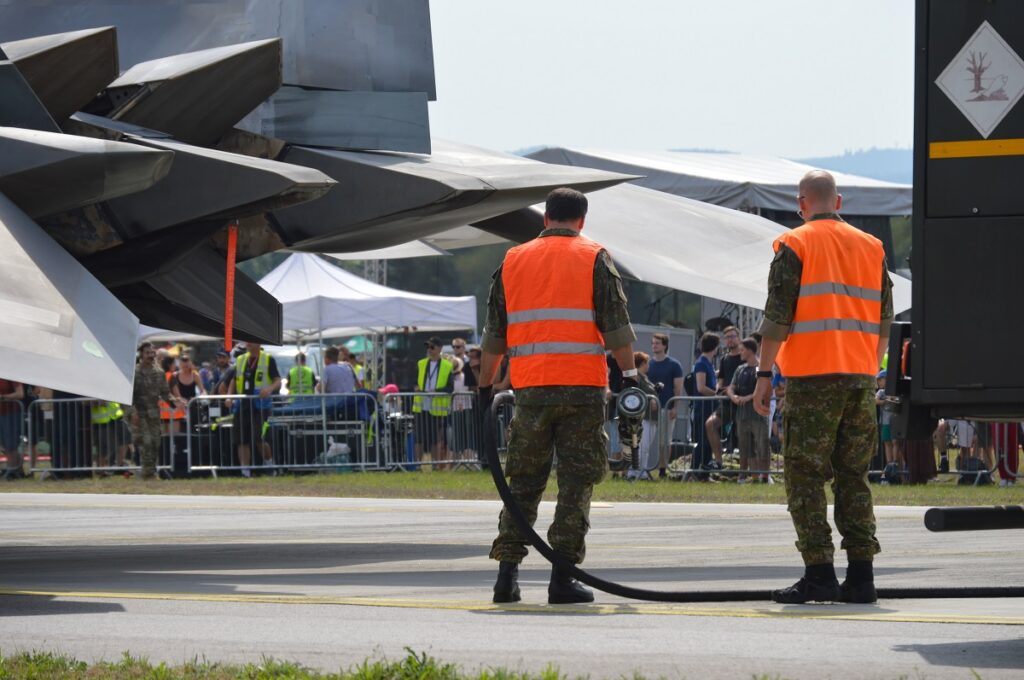 F-22-Raptor-Slovak