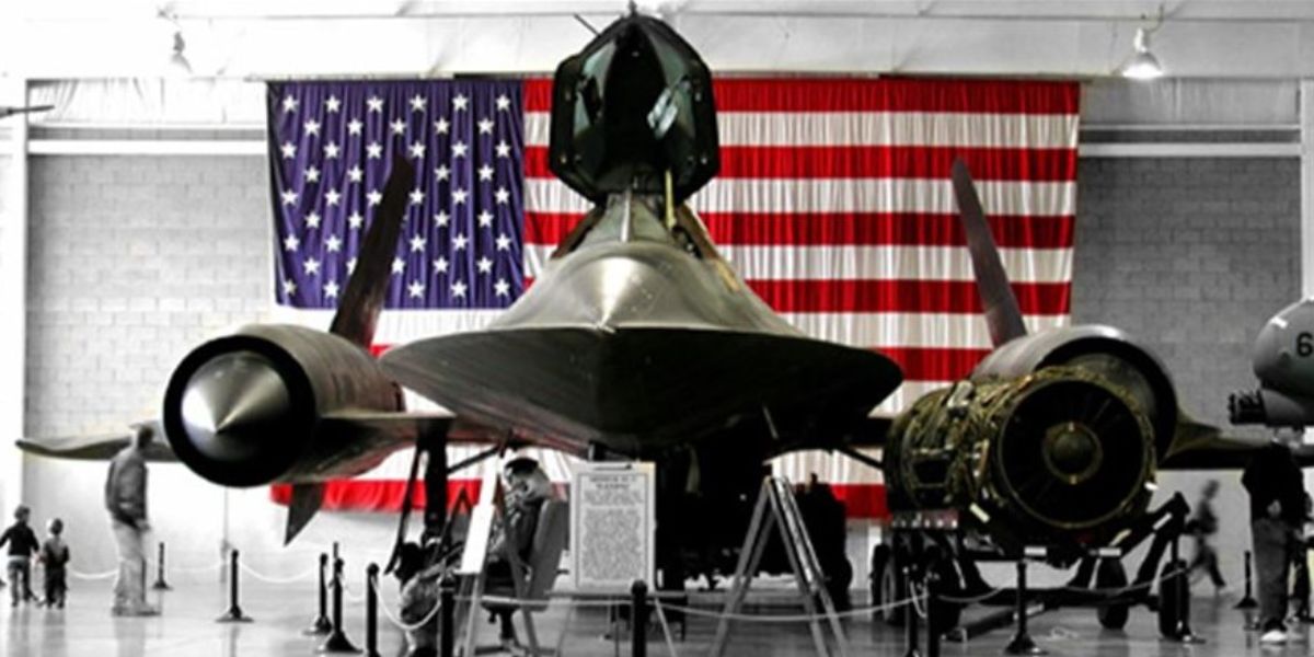 Only one SR-71C was built and it was nicknamed “The Bastard.” Here’s why.