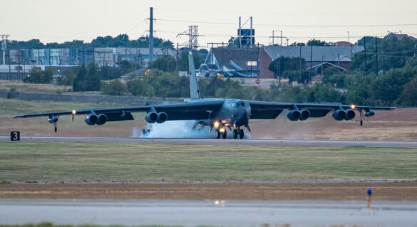 B-52-NAS-JRB-Fort-Worth