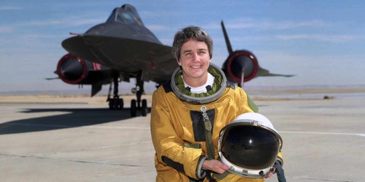 Marta-Bohn-Meyer-SR-71