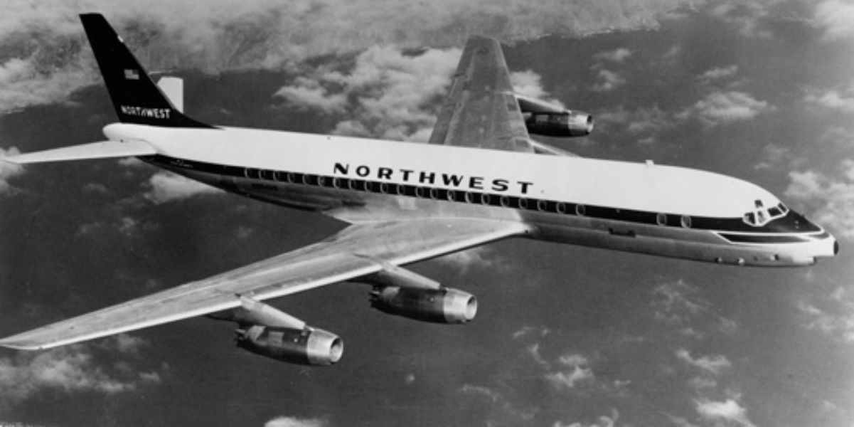 DC-8 flight engineer recalls when he and his pilot hand-flew the aircraft for 4 hours after its autopilot failed