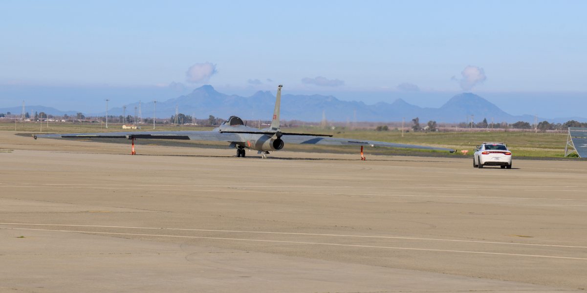 The first silver U-2 to fly since 2014: A rare TU-2S returned to service after a nearly three-year repair odyssey