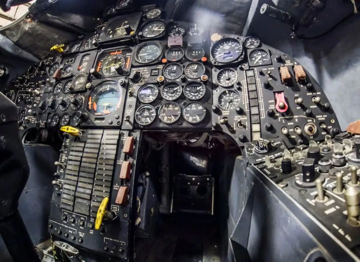 Unique SR-71 Cockpit photos show why no cockpit demands as much intense focus as a Blackbird’s