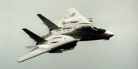 F-14-dogfight