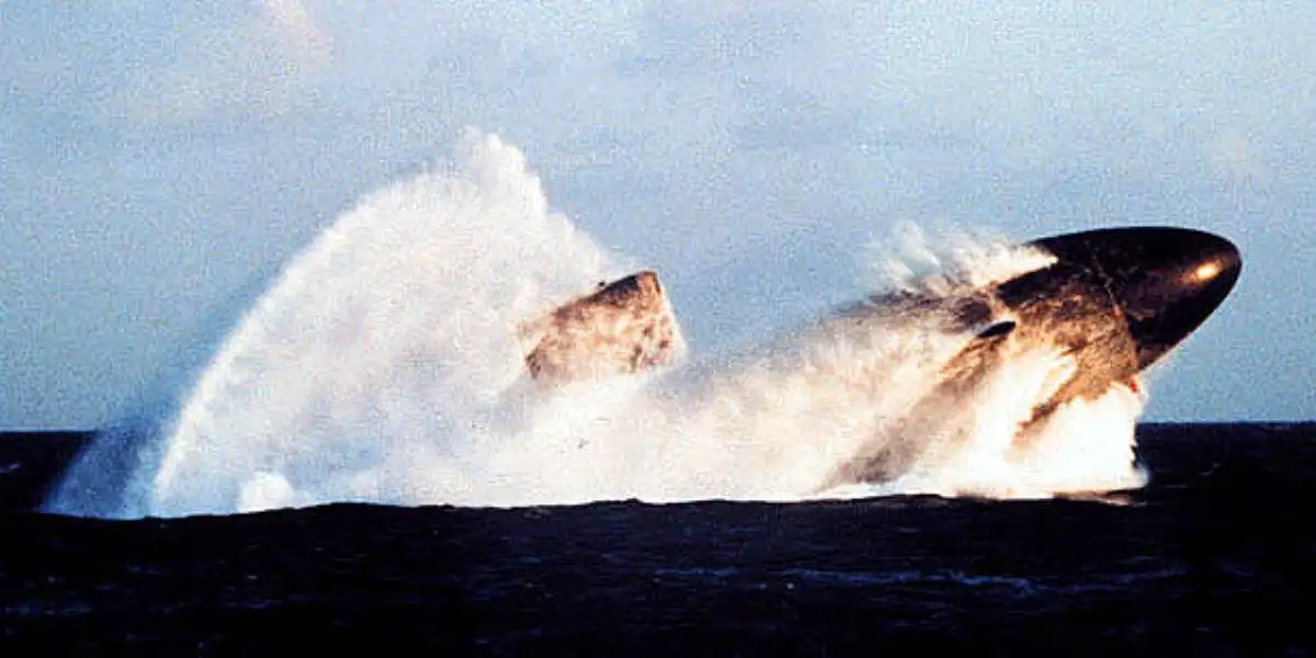 US Navy Submarine sonar Chief Petty Officer explains what’s like doing an emergency blow in a submarine