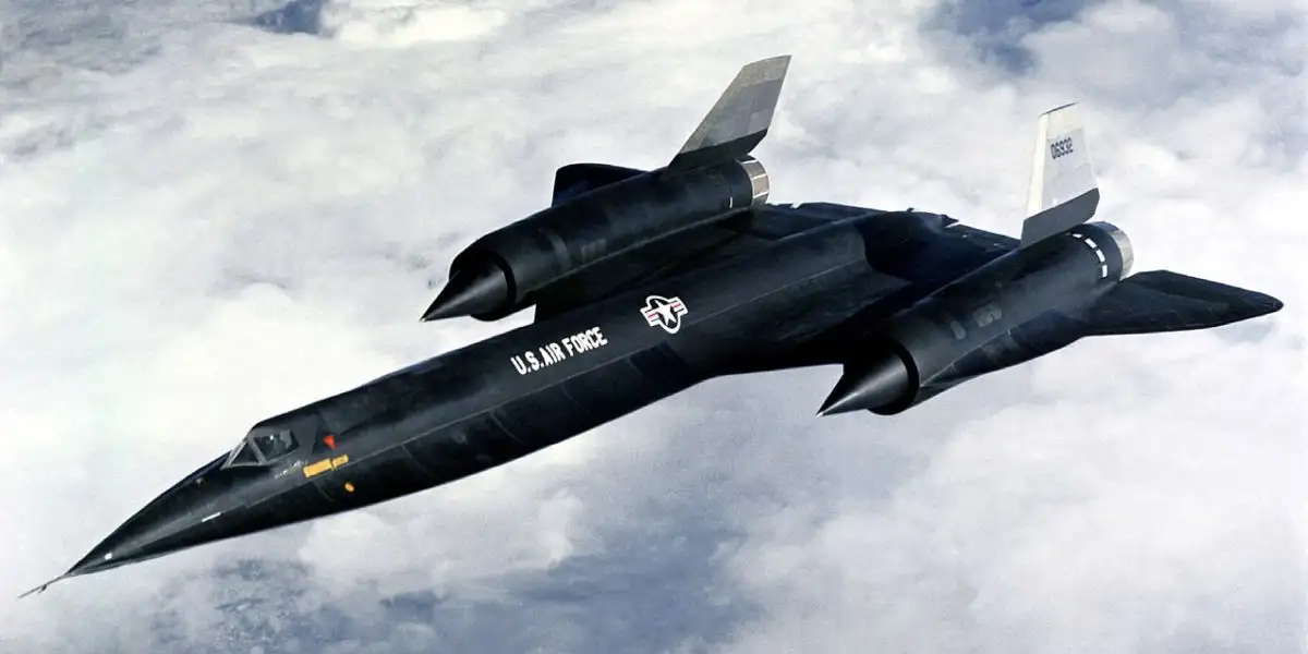 The only Blackbird Mach 3+ spy plane hit by a SAM and why the HABU was not 100{638bebcdc8af9ec7d5b4db296693beefe1ac6d1f584aa29df62a0a1e6cb74679} invulnerability to Surface to Air Missiles