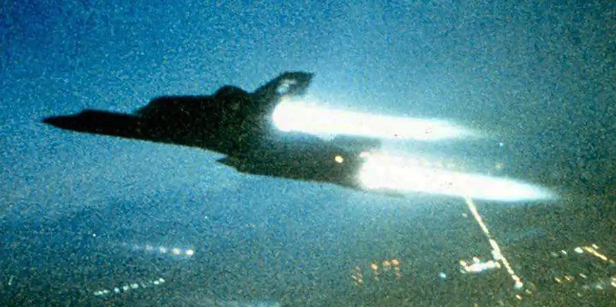 Blackbird pilot explains why the SR-71 limiting speed was Mach 3.55
